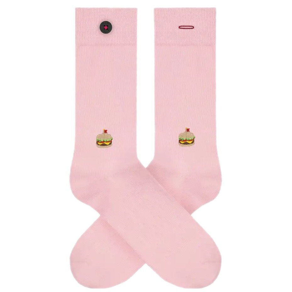 Socken mit Stickerei