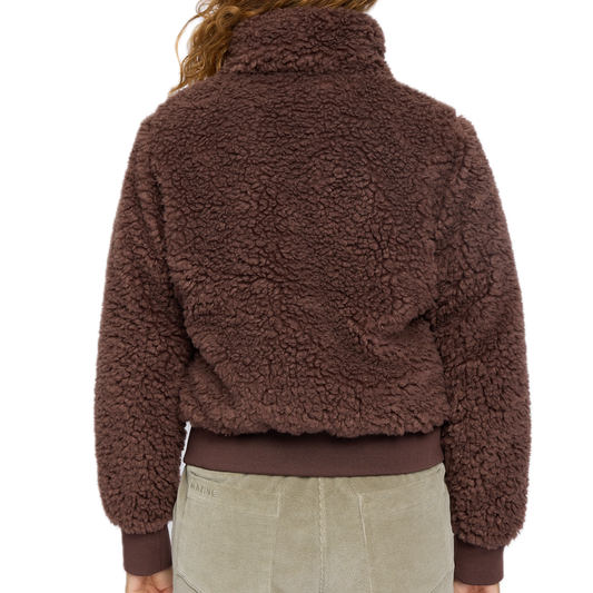 Kuscheljacke aus recykeltem Plastik