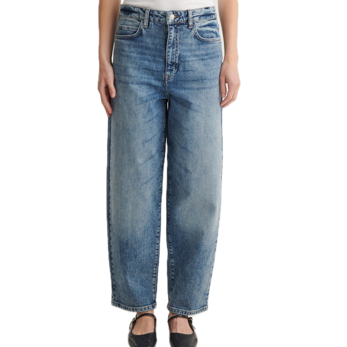 Ea Jeans