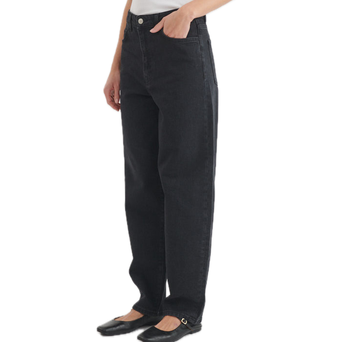 Ea Jeans