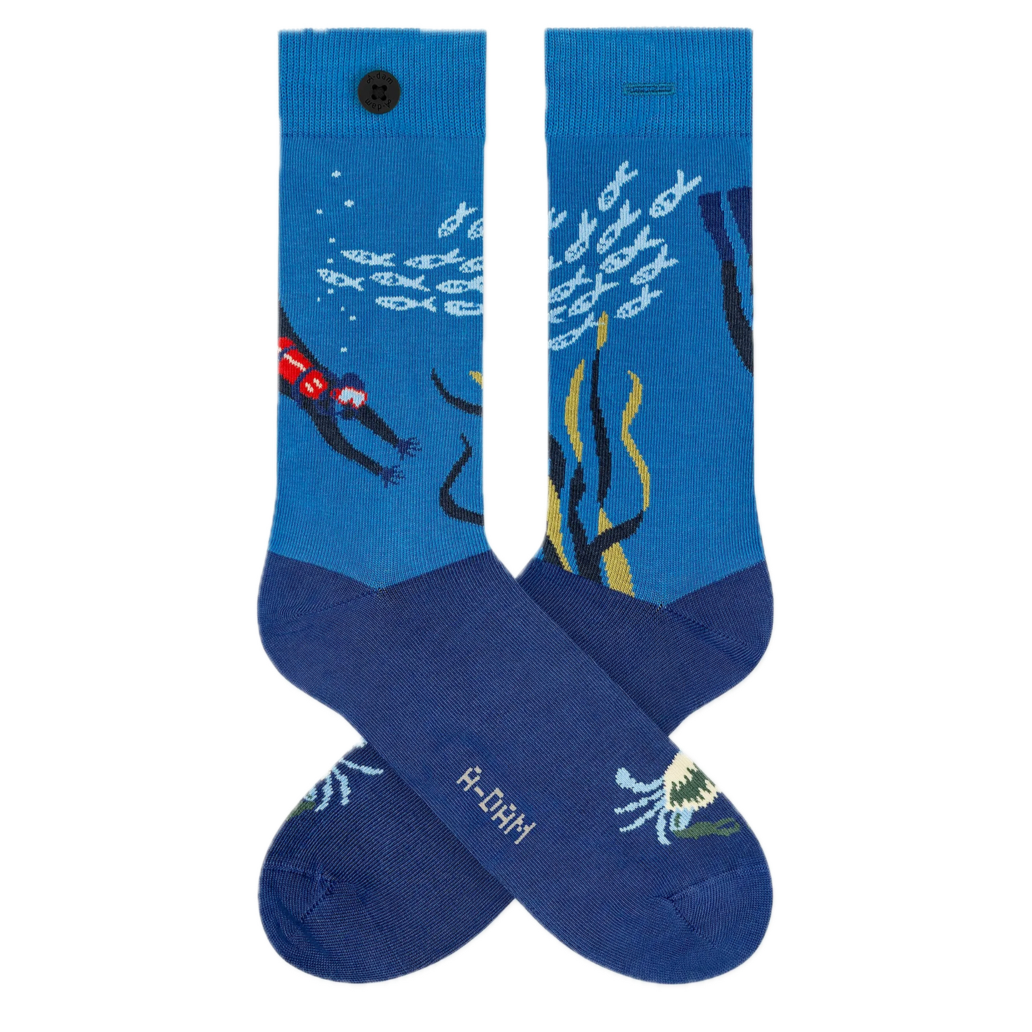 Socken mit eingestrickten Motiven