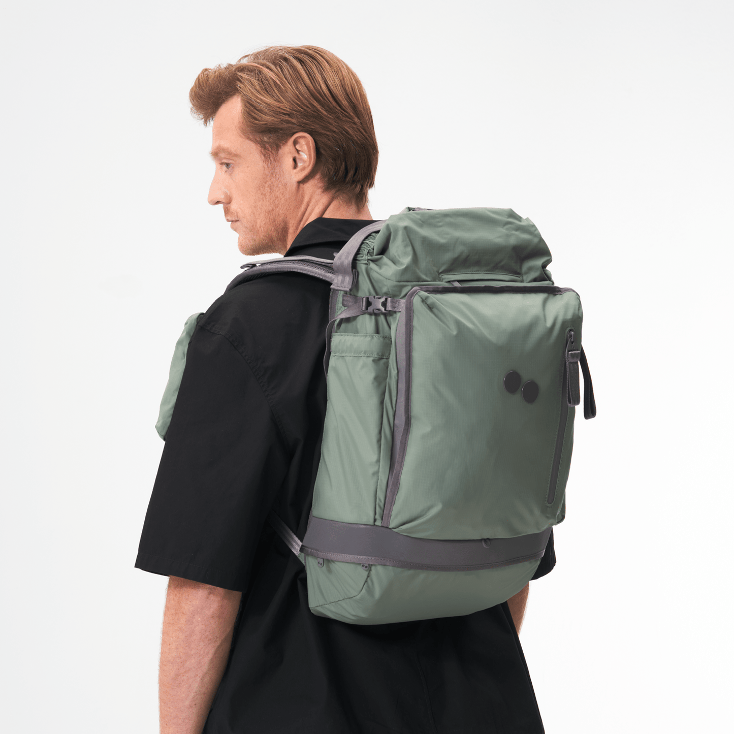 KOMUT M Rucksack, aus recycelten Materialien