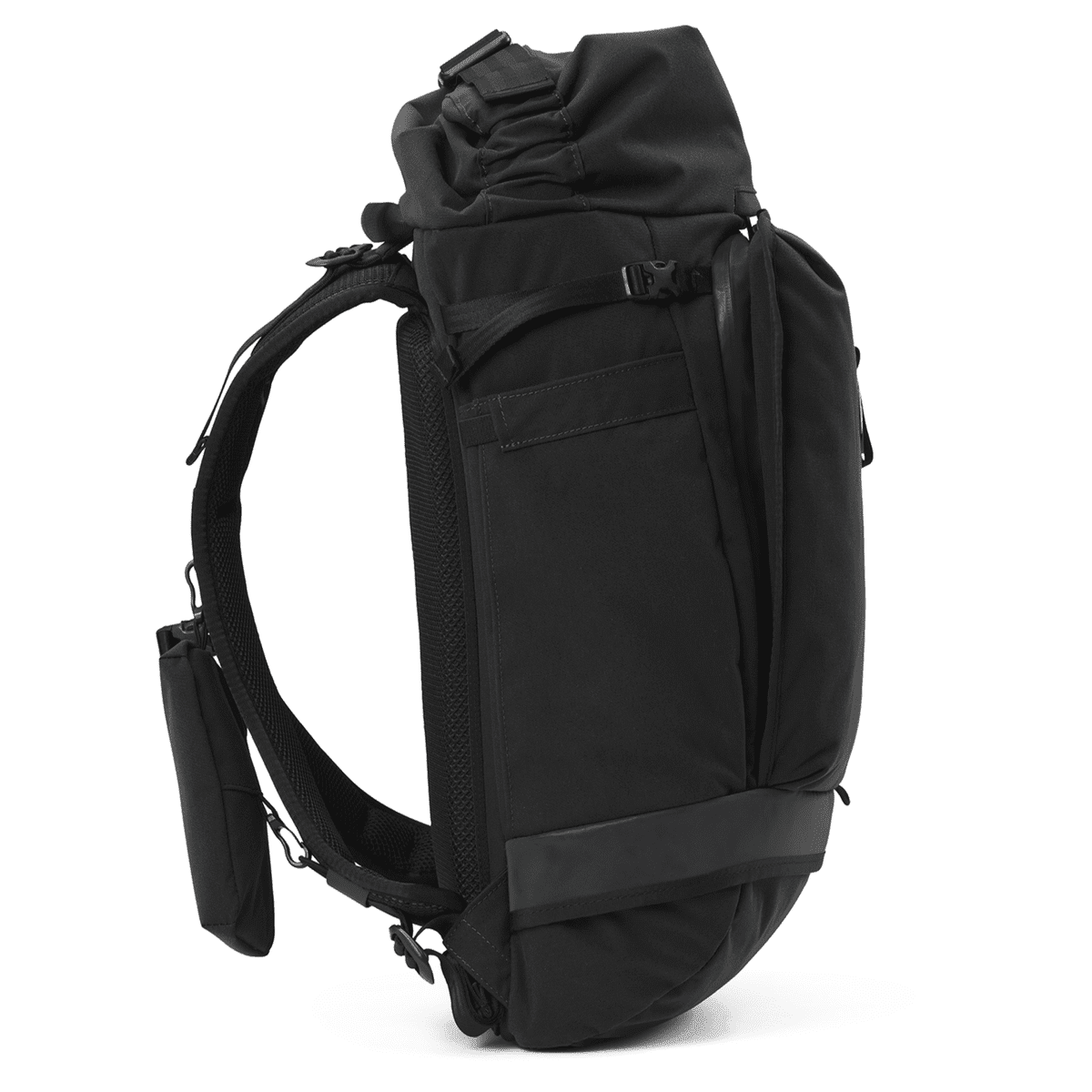 KOMUT M Rucksack, aus recycelten Materialien