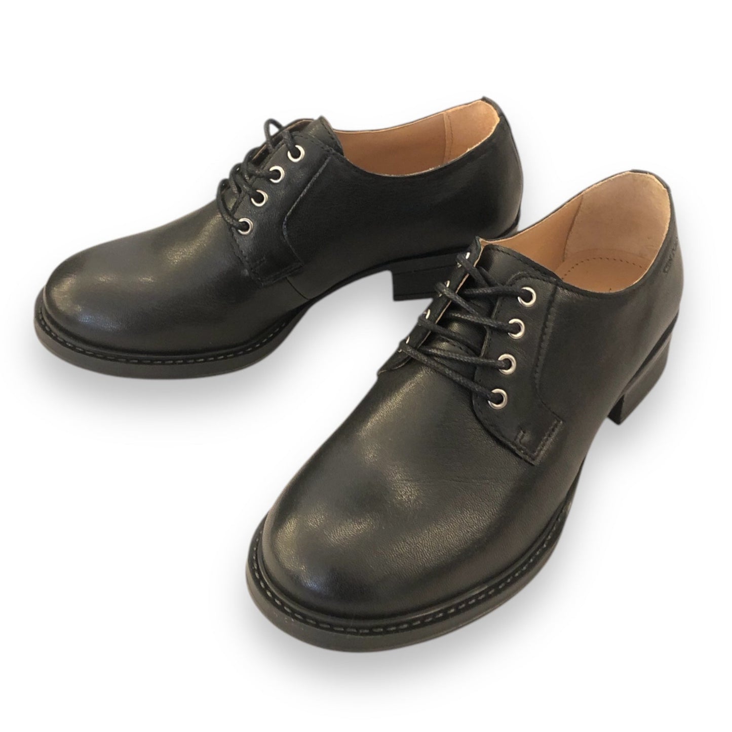 klassische Schnürschuhe