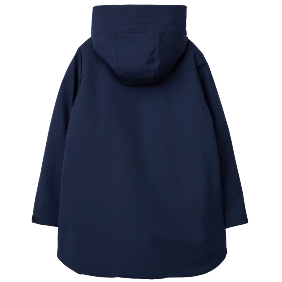 Eloise Jacke