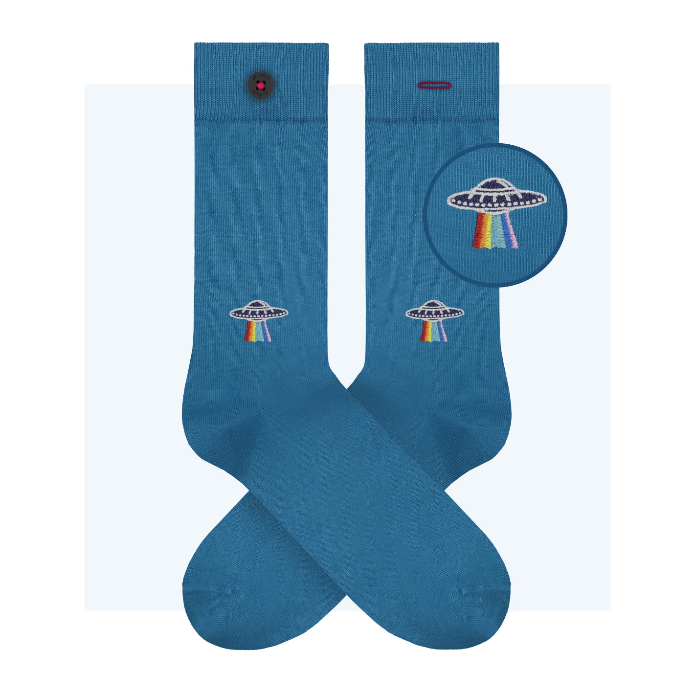Socken mit Stickerei