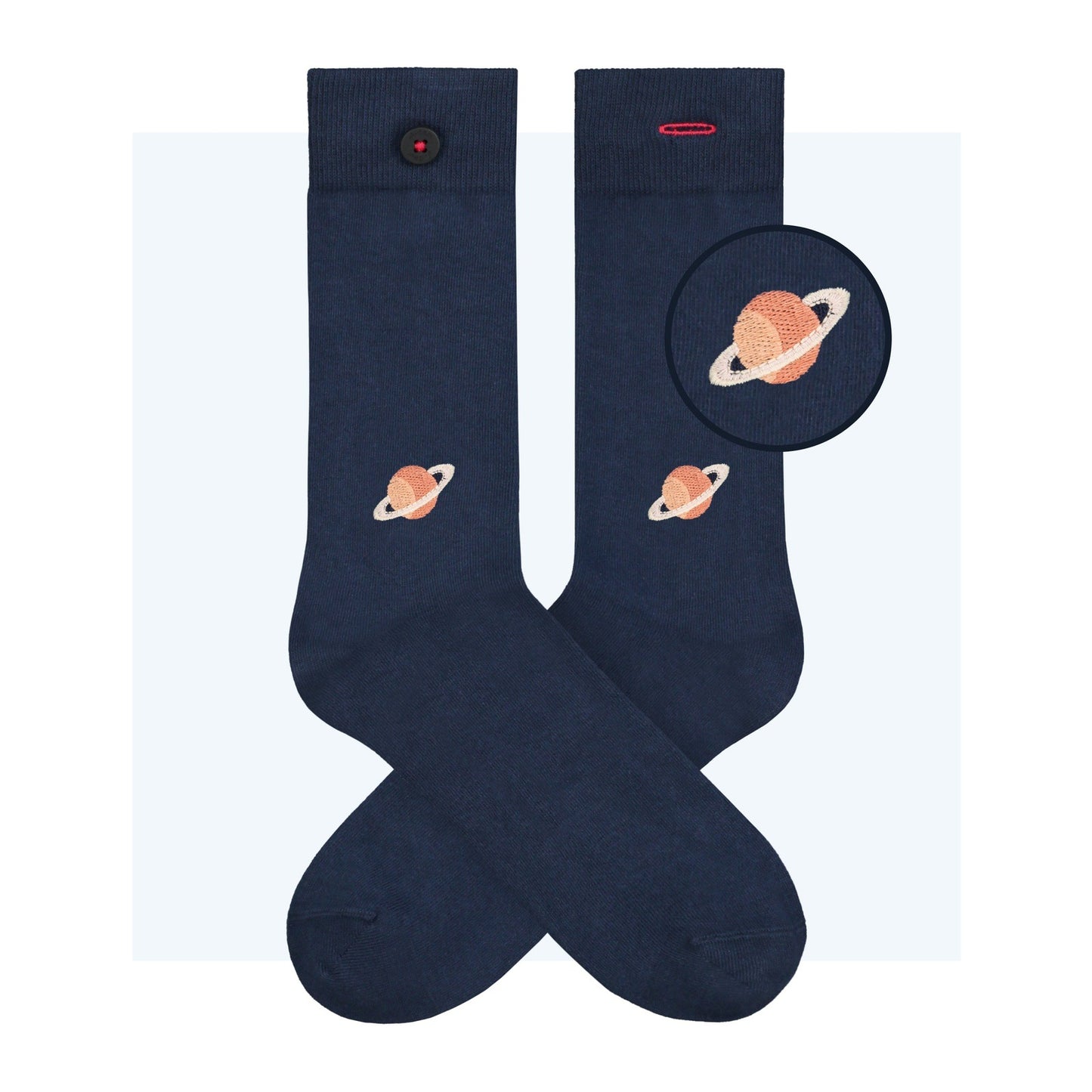 Socken mit Stickerei