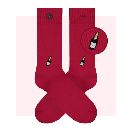 Socken mit Stickerei