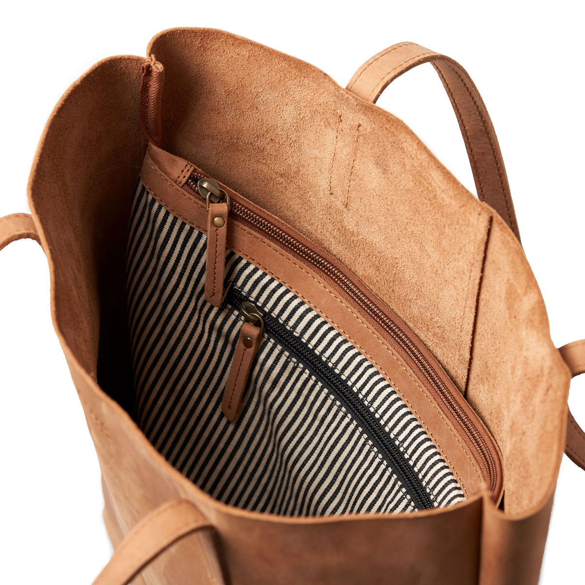 Georgia Shopper, hunter leather