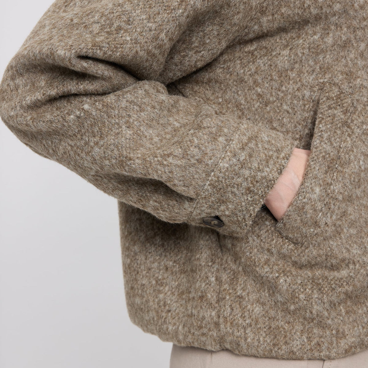 Bomber-Jacke aus recykeltem Plastik