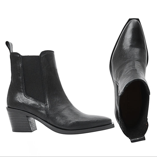 minimalistische Cowboy-Boots, Carmen