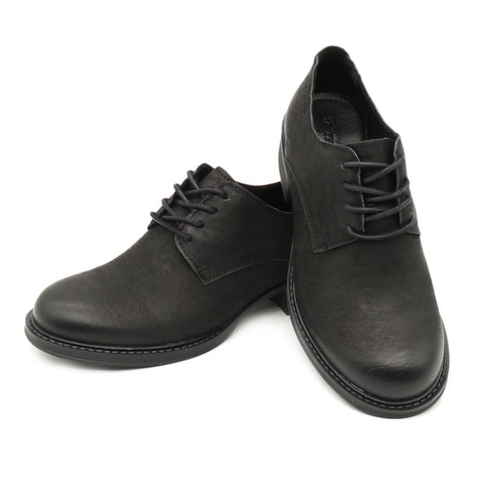Schnürschuhe aus leicht angerautem Leder