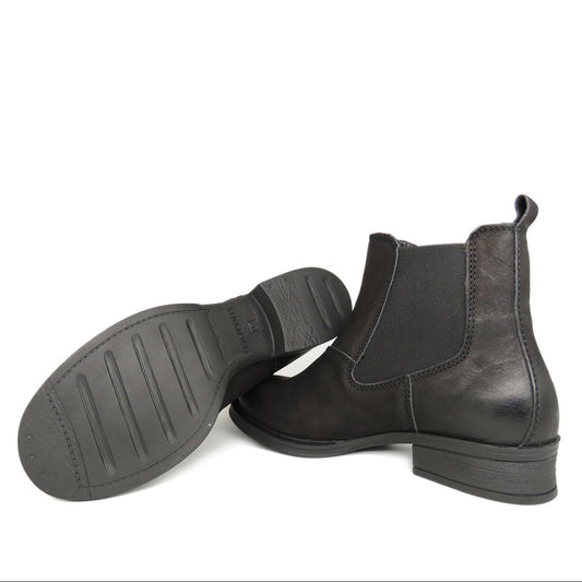 Pandora, Chelseas mit Lederfutter