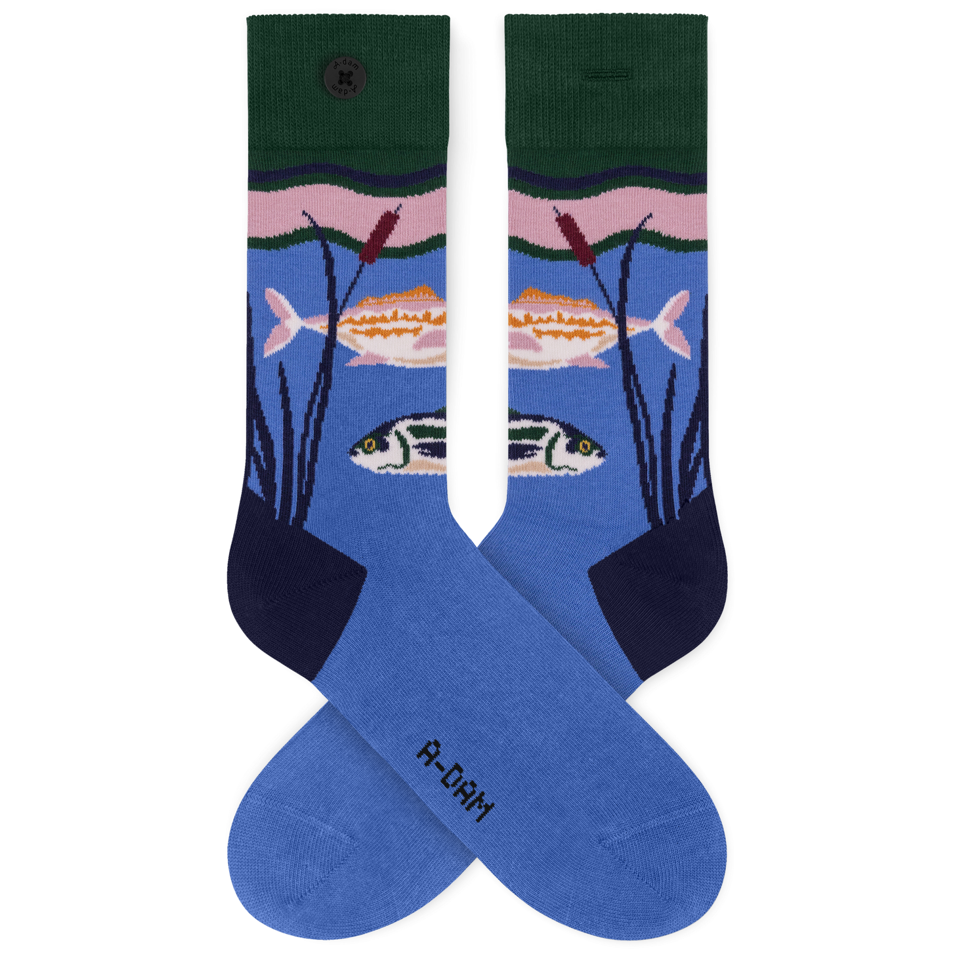 Socken mit eingestrickten Motiven