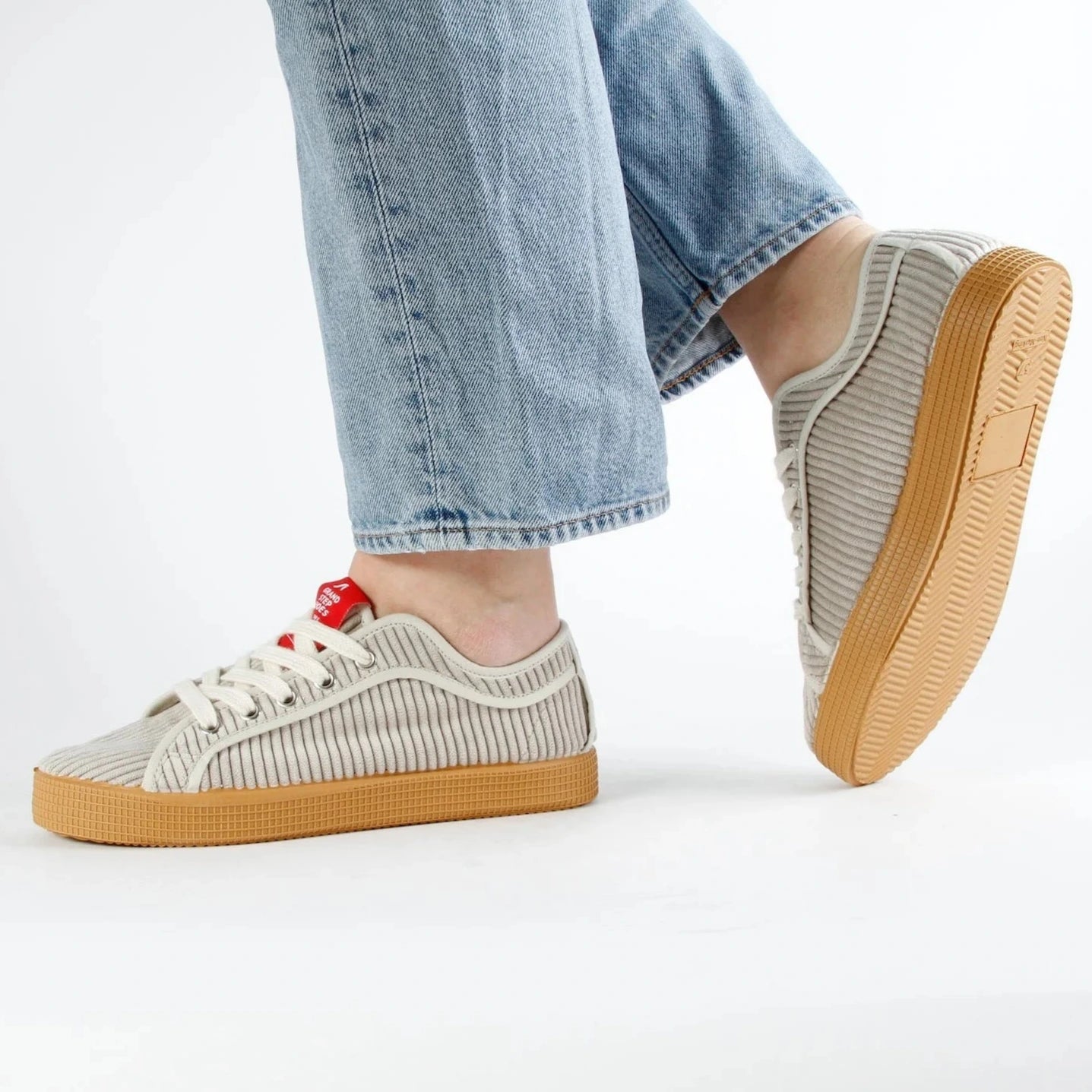 Aari corduroy sneakers