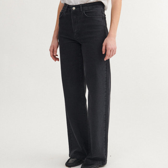 Enya Jeans