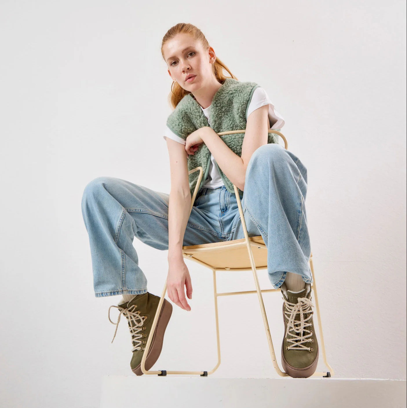 Benja, Woll-Schnürboots