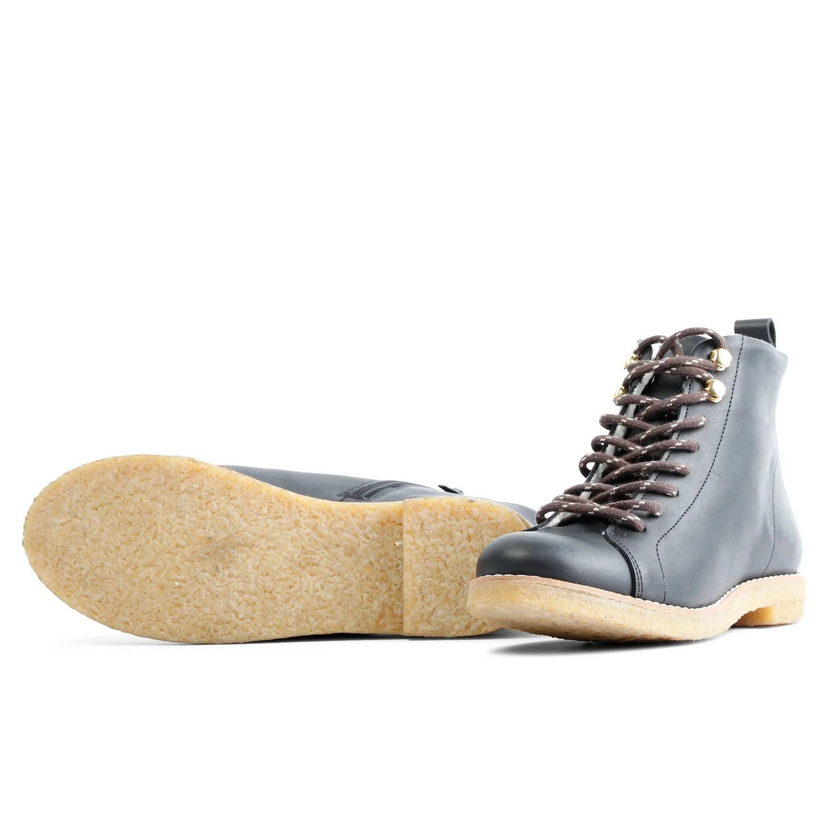 Dara, Woll-Schnürboots