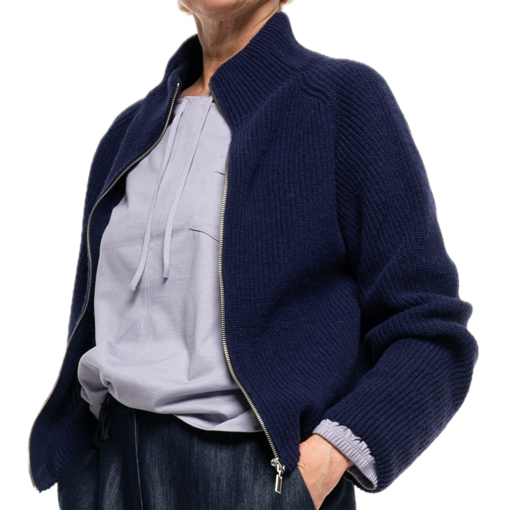 Strickjacke mit Reißverschluss