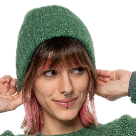 super fluffy hat made of alpaca and organic cotton