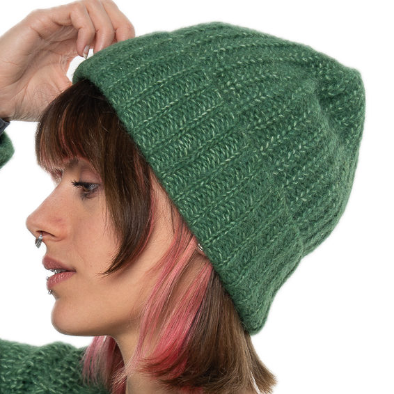 super fluffy hat made of alpaca and organic cotton