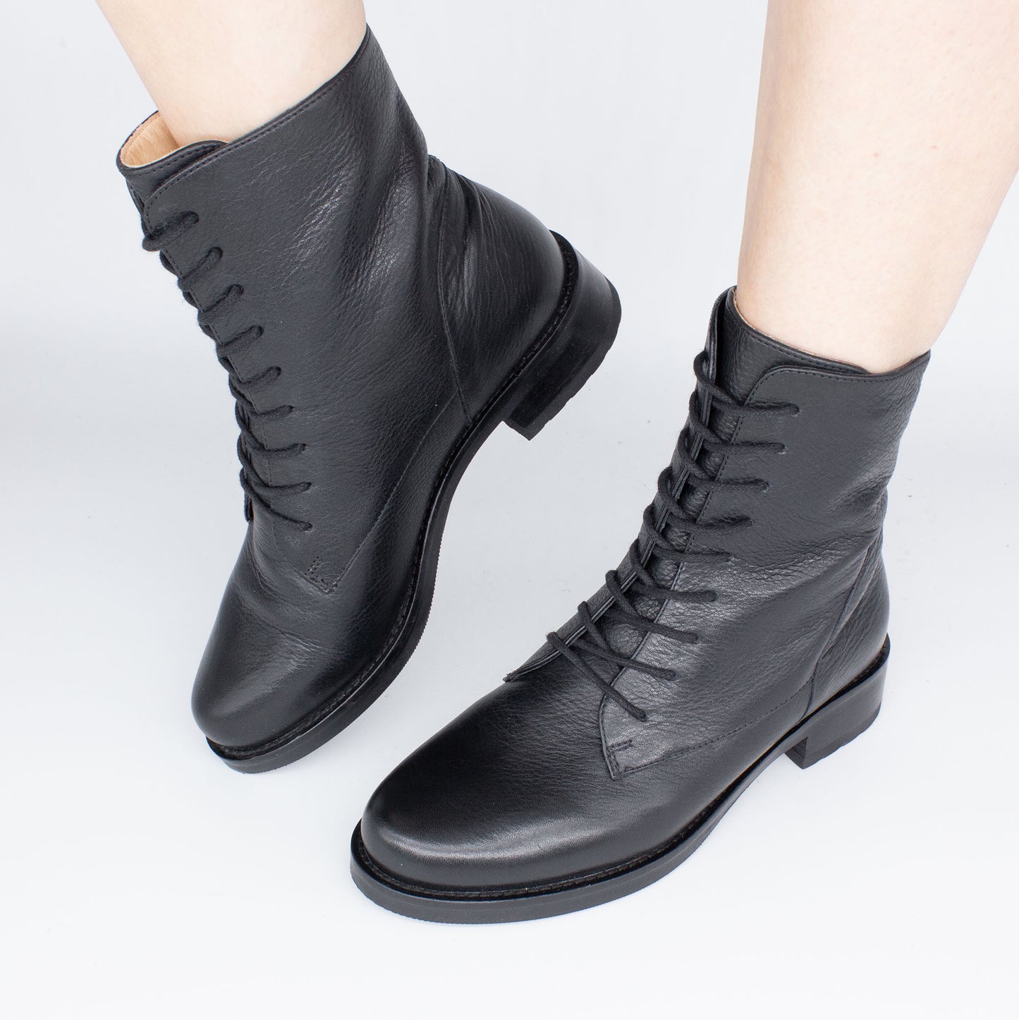 Otter Schnürboots aus Bio-Leder