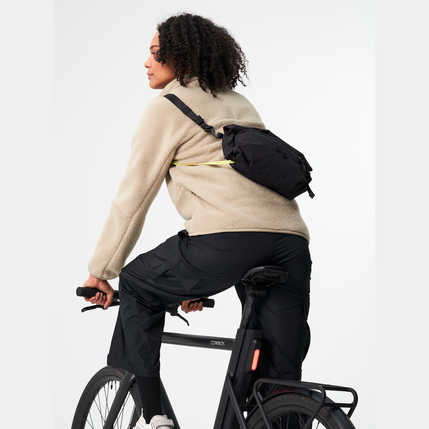 AKSEL multifunctional bag with reflector strip