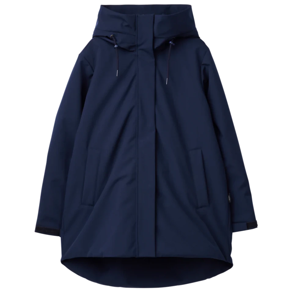Eloise Jacke