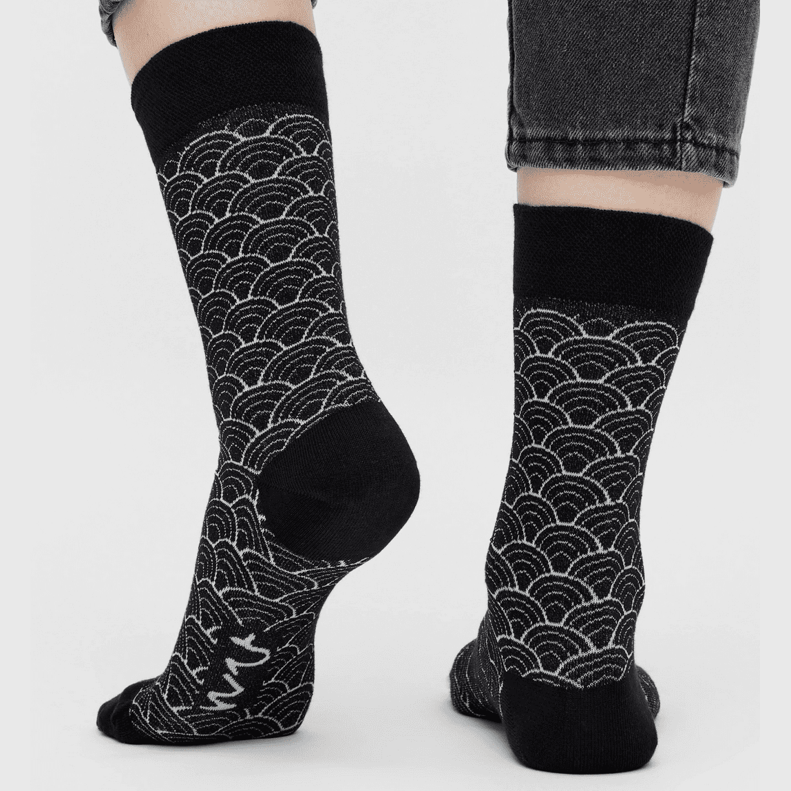 Wellenmuster-Socken